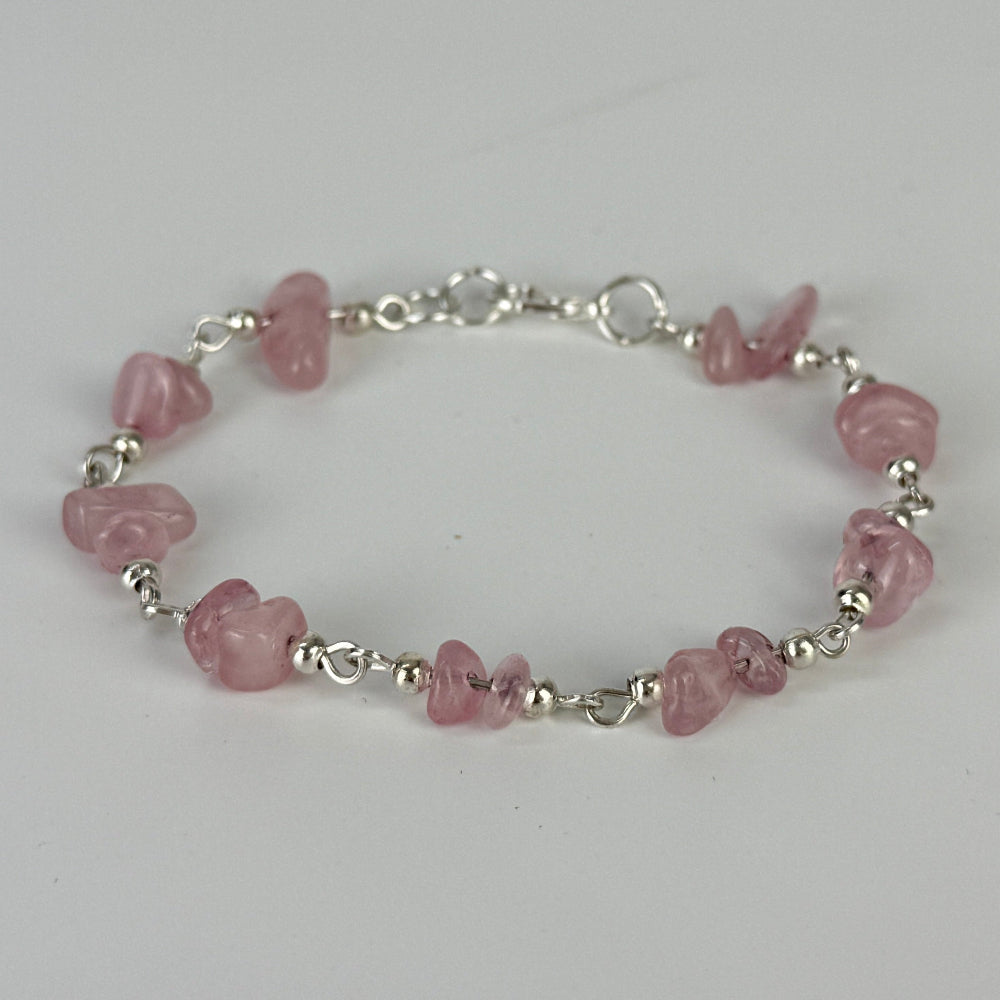 Rosenquarz-Armband „Herzensenergie“ – Handgefertigt in Lima, Peru, für schmale Handgelenke - Juwelanda - spiritueller Schmuck