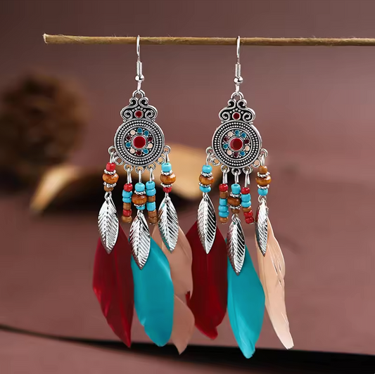 BOHO bunte Ohrringe mit Federn