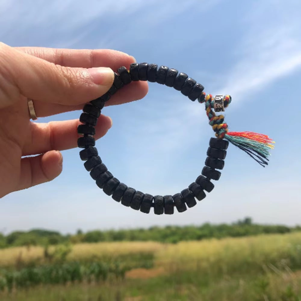 TIBETISCHES GLÜCKSKNOTENARMBAND - Om Mani Padme Hung
