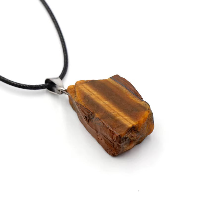 Naturstein-Anhänger mit Kette – spiritueller Schmuck