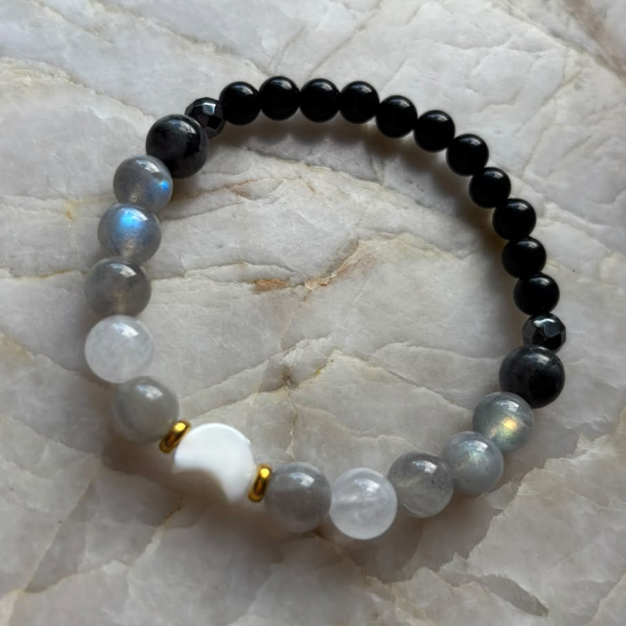 NEW MOON Armband mit Natursteinen als Symbol für Neubeginn Marmor
