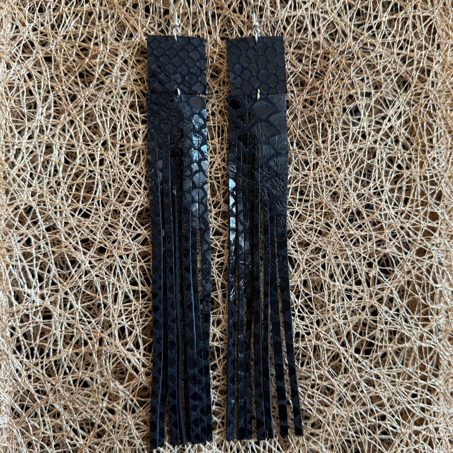 Statement Ohrringe Urban Goddess Limited Edition Mexico City - Schwarze Schlangenleder